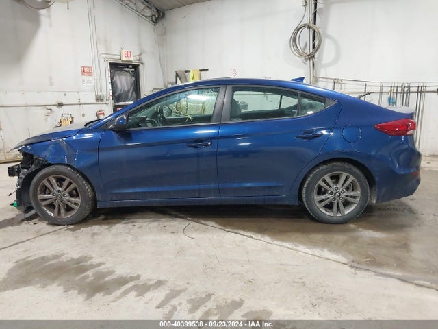 Hyundai Elantra Value Edition 2018 5NPD84LF2JH295642 Image 14