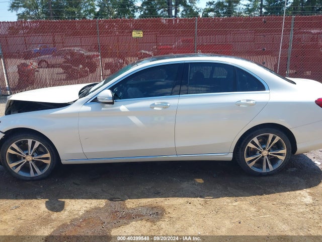 55SWF4KB2FU031449 Mercedes-Benz C 300 4matic/luxury 4matic/sport 4matic