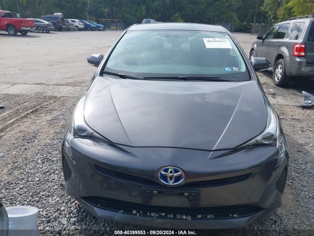 Toyota Prius Two Eco 2016 JTDKARFU4G3514415 Image 13