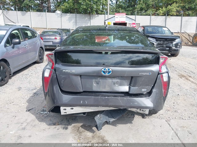 Toyota Prius Two Eco 2016 JTDKARFU4G3514415 Image 17