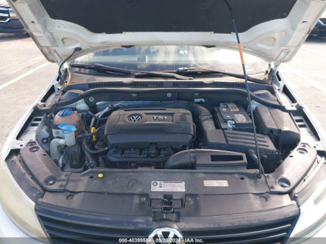 3VWD17AJ7EM415302 Volkswagen Jetta 1.8t Se
