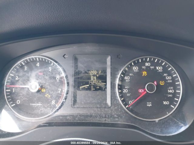 3VWD17AJ7EM415302 Volkswagen Jetta 1.8t Se