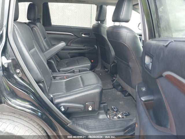 5TDDKRFHXGS330149 Toyota Highlander Limited V6