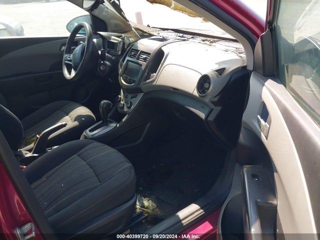 Chevrolet Sonic Lt Auto 2014 1G1JC5SB5E4127746 Image 5