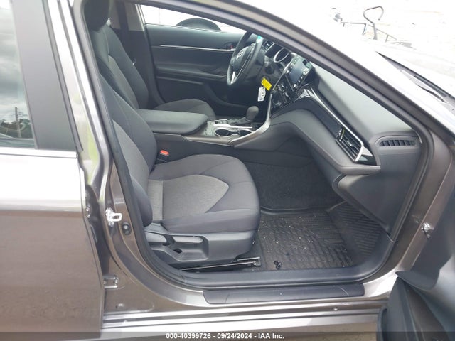 Toyota CAMRY LE 2023 4T1C11BK7PU081737 Image 5
