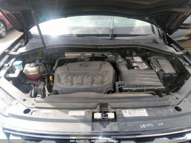 3VV3B7AX7JM176068 Volkswagen Tiguan 2.0t Se/2.0t Sel