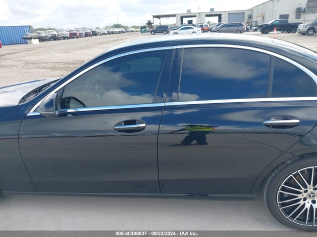 W1KAF4GB2NR015903 Mercedes-Benz C 300 Sedan