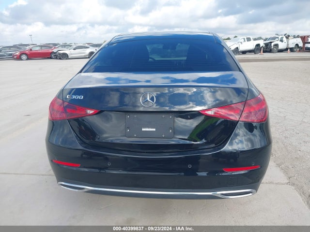 W1KAF4GB2NR015903 Mercedes-Benz C 300 Sedan