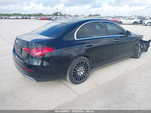 W1KAF4GB2NR015903 Mercedes-Benz C 300 Sedan