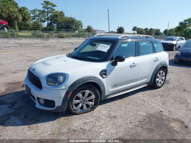 2017 MINI COUNTRYMAN WMZYV5C30H3E01939 Photo 1