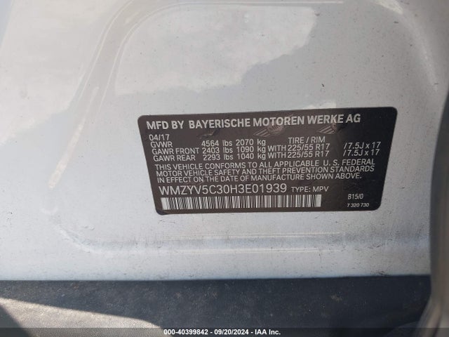 2017 MINI COUNTRYMAN WMZYV5C30H3E01939 Photo 8