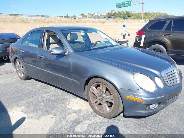 Продажа на аукционе авто 2007 Mercedes-benz E 550, vin: WDBUF72X97B018920, номер лота: 40399857
