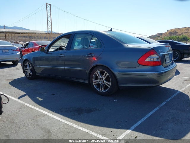 Продажа на аукционе авто 2007 Mercedes-benz E 550, vin: WDBUF72X97B018920, номер лота: 40399857