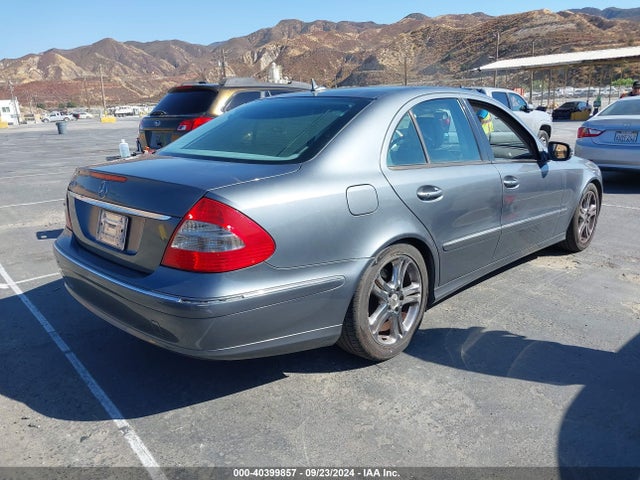 Продажа на аукционе авто 2007 Mercedes-benz E 550, vin: WDBUF72X97B018920, номер лота: 40399857