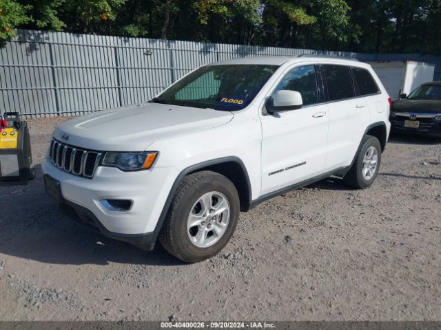 1C4RJFAG8HC882063 Jeep Grand Cherokee Laredo 4x4