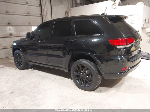 1C4RJFAGXJC237355 Jeep Grand Cherokee Altitude 4x4