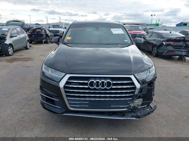 WA1LAAF72KD044396 Audi Q7 55 Premium/55 Se Premium
