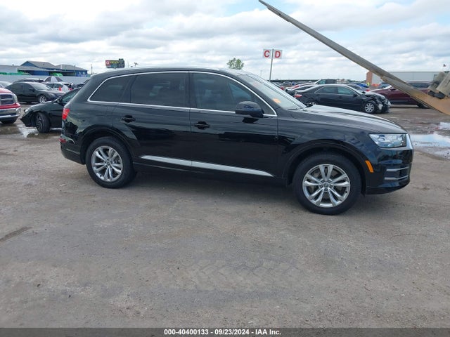 WA1LAAF72KD044396 Audi Q7 55 Premium/55 Se Premium