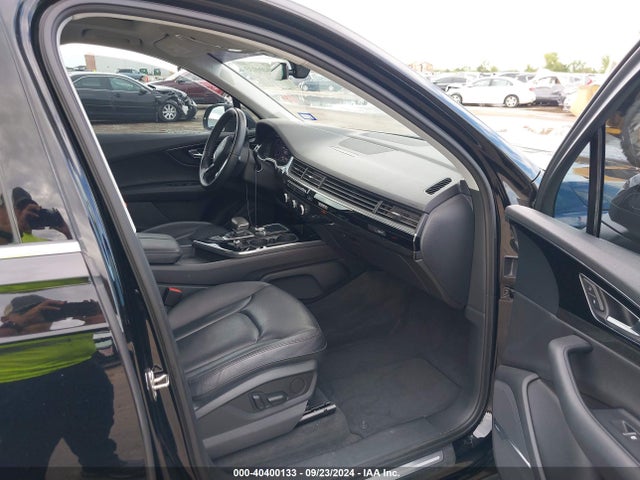 WA1LAAF72KD044396 Audi Q7 55 Premium/55 Se Premium