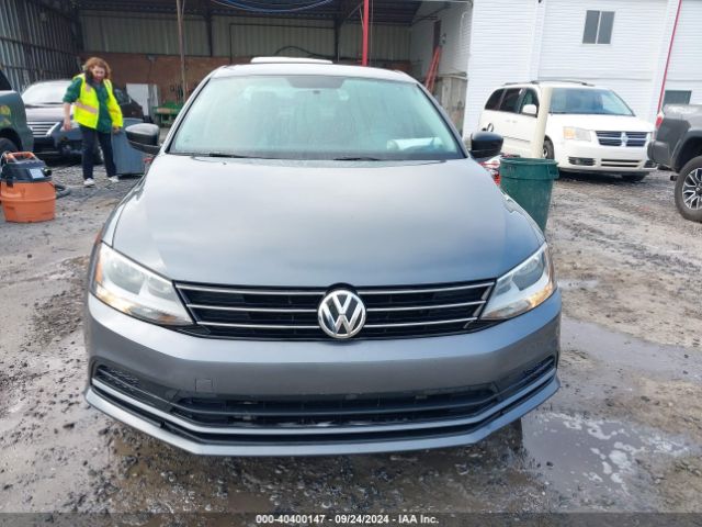 3VW2K7AJXFM416840 Volkswagen Jetta 2.0l S