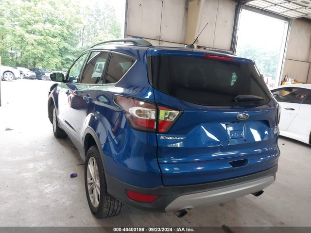 Ford ESCAPE SE 2018 1FMCU9GD1JUD61273 Image 3