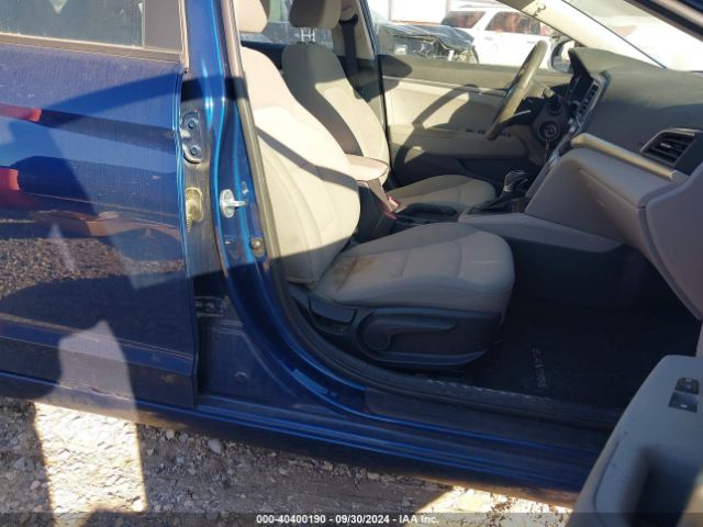 5NPD74LF8KH498040 Hyundai ELANTRA SE