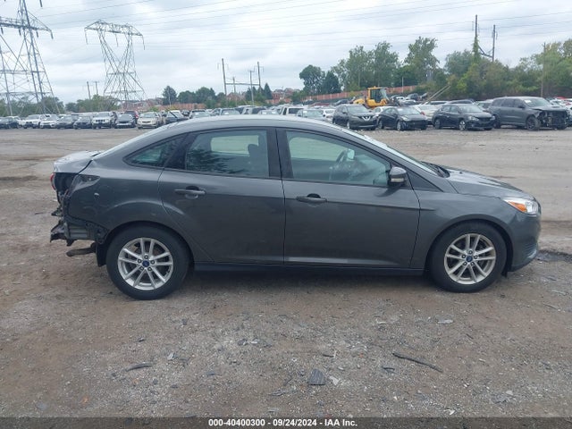 Ford FOCUS SE 2017 1FADP3F23HL330321 Image 13