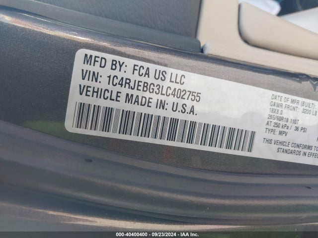 1C4RJEBG3LC402755 Jeep Grand Cherokee Limited 4x2