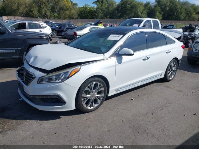 Hyundai Sonata Limited 2.0t 2015 5NPE34AB2FH132886 Image 2