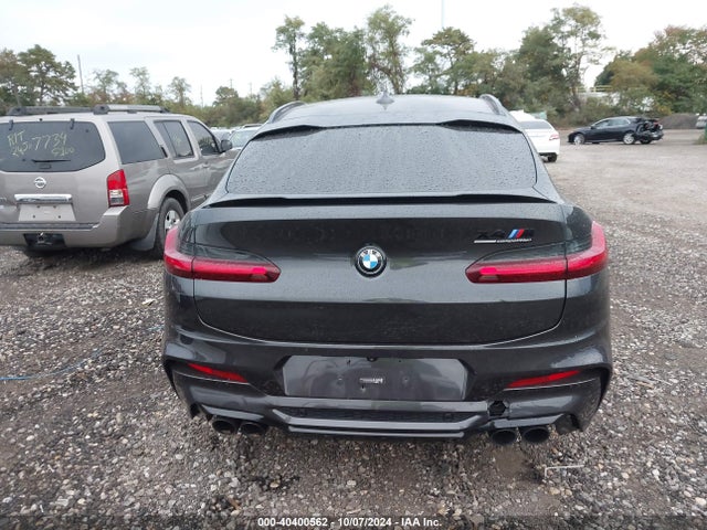5YMUJ0C05M9E33108 BMW X4