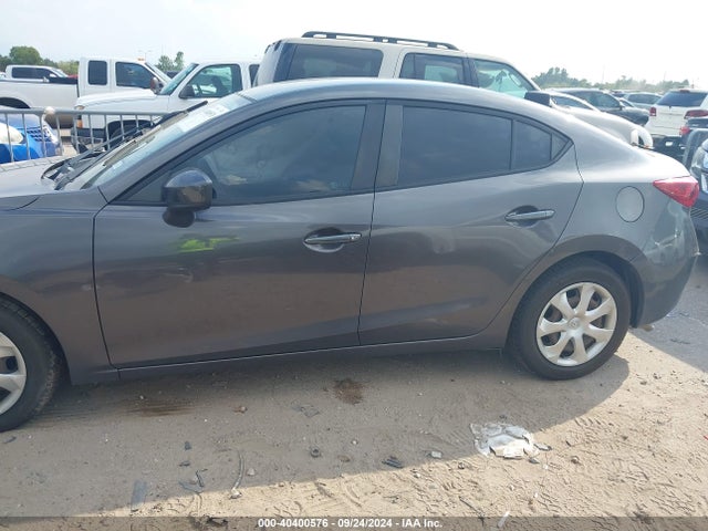 Mazda Mazda3 Sport 2018 3MZBN1U75JM185374 Image 14