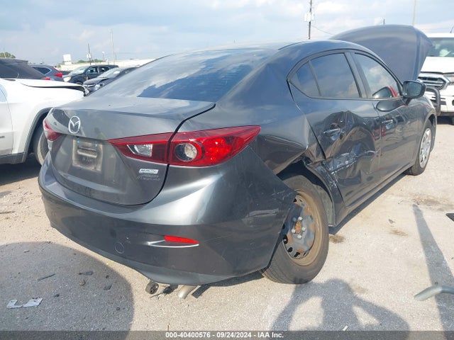 3MZBN1U75JM185374 Mazda Mazda3 Sport