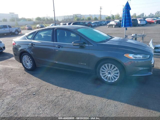 3FA6P0LU5GR250323 Ford Fusion Hybrid Se