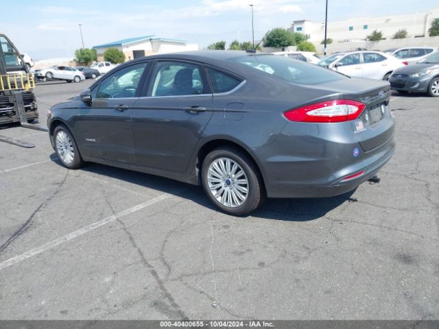 3FA6P0LU5GR250323 Ford Fusion Hybrid Se