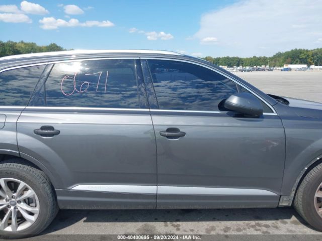 WA1LAAF74JD034242 Audi Q7 3.0t Premium