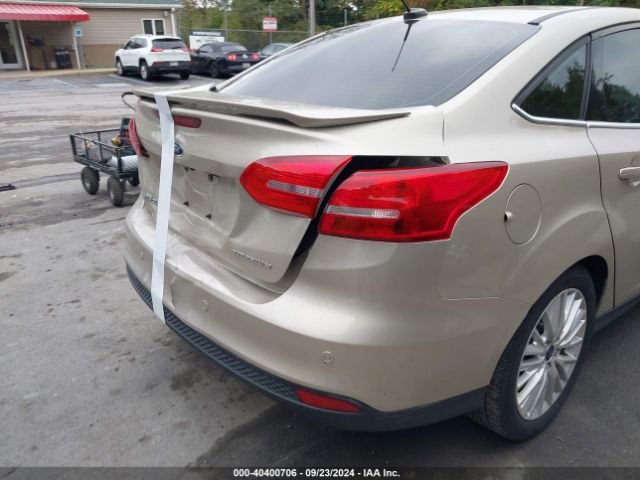 1FADP3J21HL267968 Ford Focus Titanium