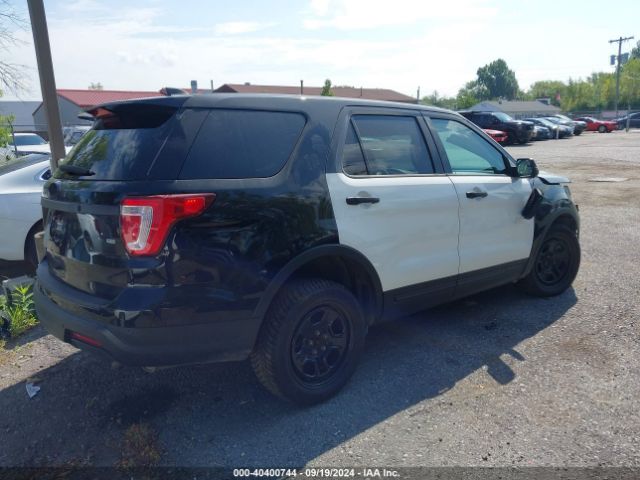 1FM5K8AR0JGB12040 Ford Police Interceptor Utility