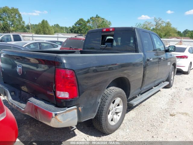 1C6RR6GG2HS678954 RAM 1500 Slt Quad Cab 4x2 6'4 Box