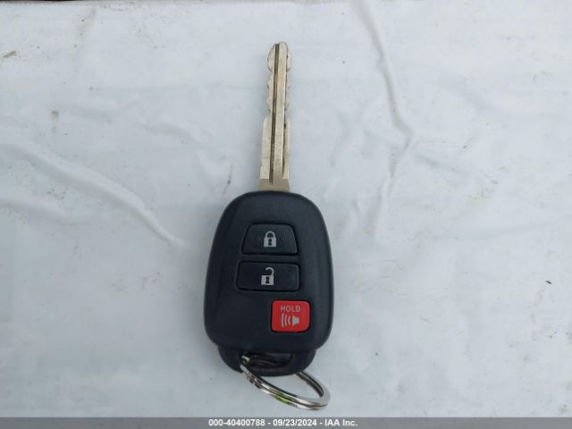JTKKUPB44E1039934 Scion XD