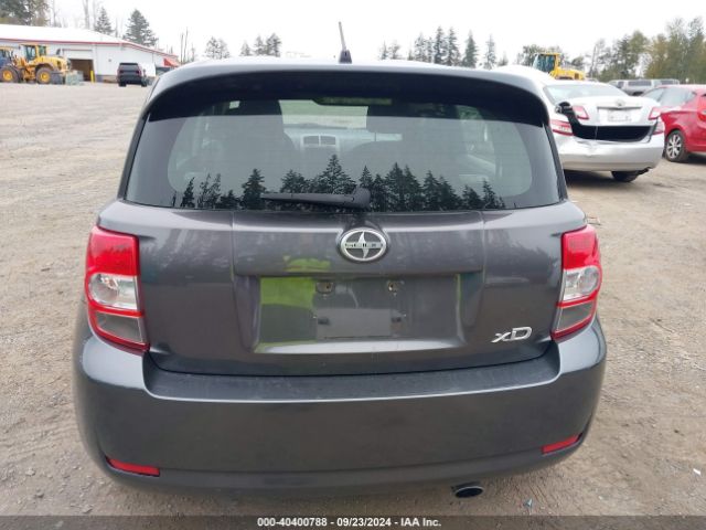 JTKKUPB44E1039934 Scion XD