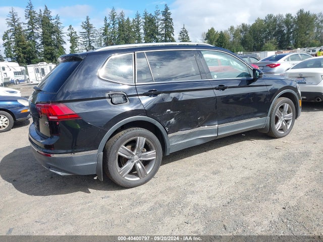 3VV4B7AXXJM191765 Volkswagen Tiguan 2.0t Sel Premium