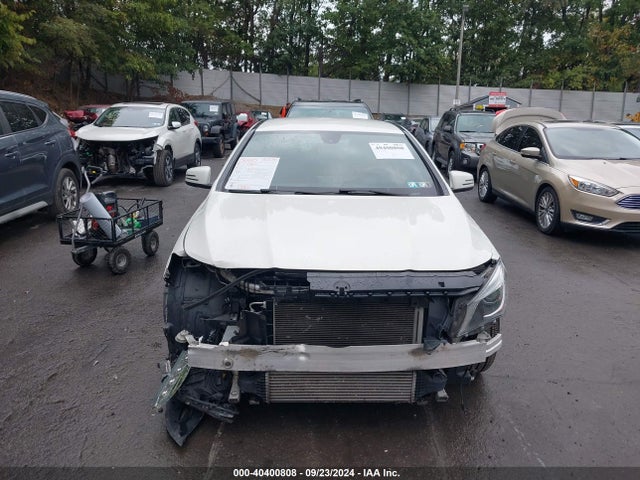 WDDSJ4GB0EN130882 Mercedes-Benz CLA 250 4MATIC