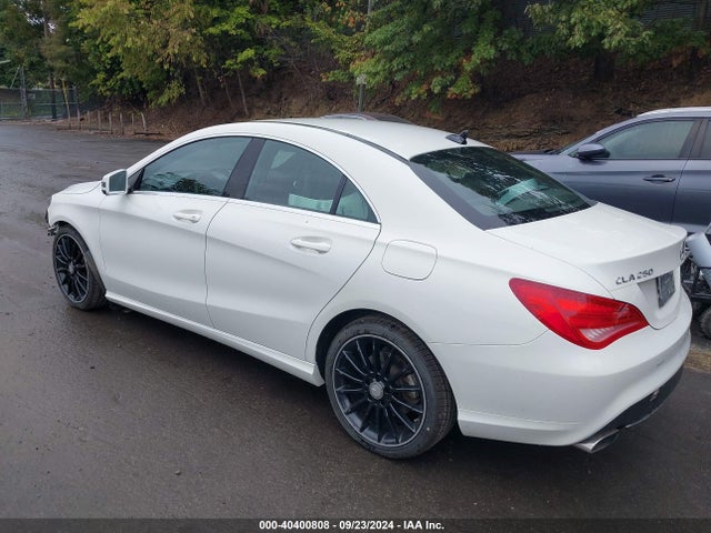 WDDSJ4GB0EN130882 Mercedes-Benz CLA 250 4MATIC