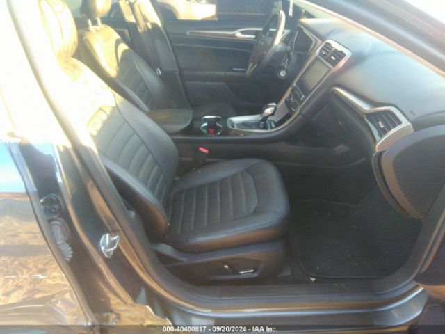 3FA6P0HDXGR224423 Ford FUSION SE