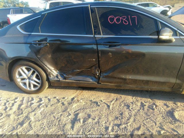 3FA6P0HDXGR224423 Ford FUSION SE