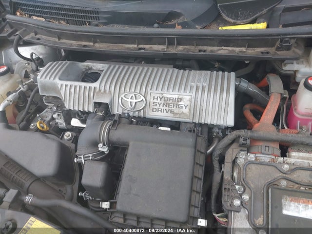 JTDKN3DU0E0385611 Toyota Prius Three