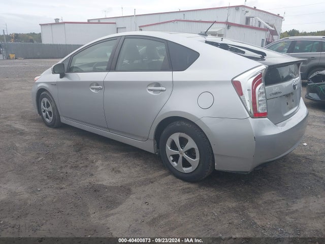 JTDKN3DU0E0385611 Toyota Prius Three