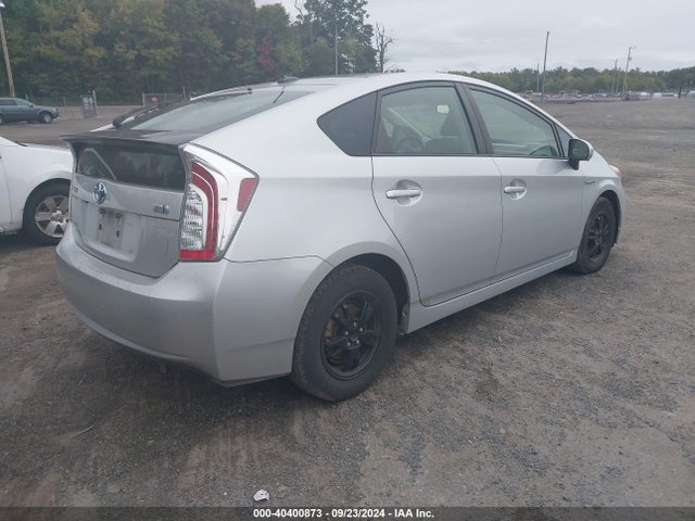 JTDKN3DU0E0385611 Toyota Prius Three