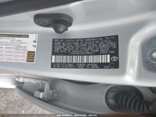 JTDKN3DU0E0385611 Toyota Prius Three