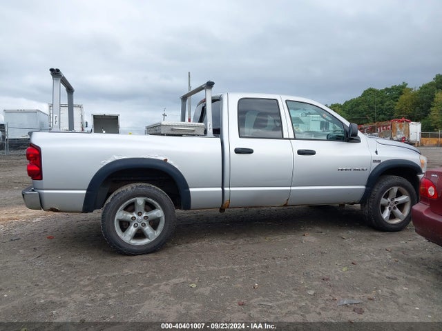 40401007 :رقم المزاد ، 1D7HU18217S225597 vin ، 2007 Dodge Ram 1500 Slt/trx4 Off Road/sport مزاد بيع
